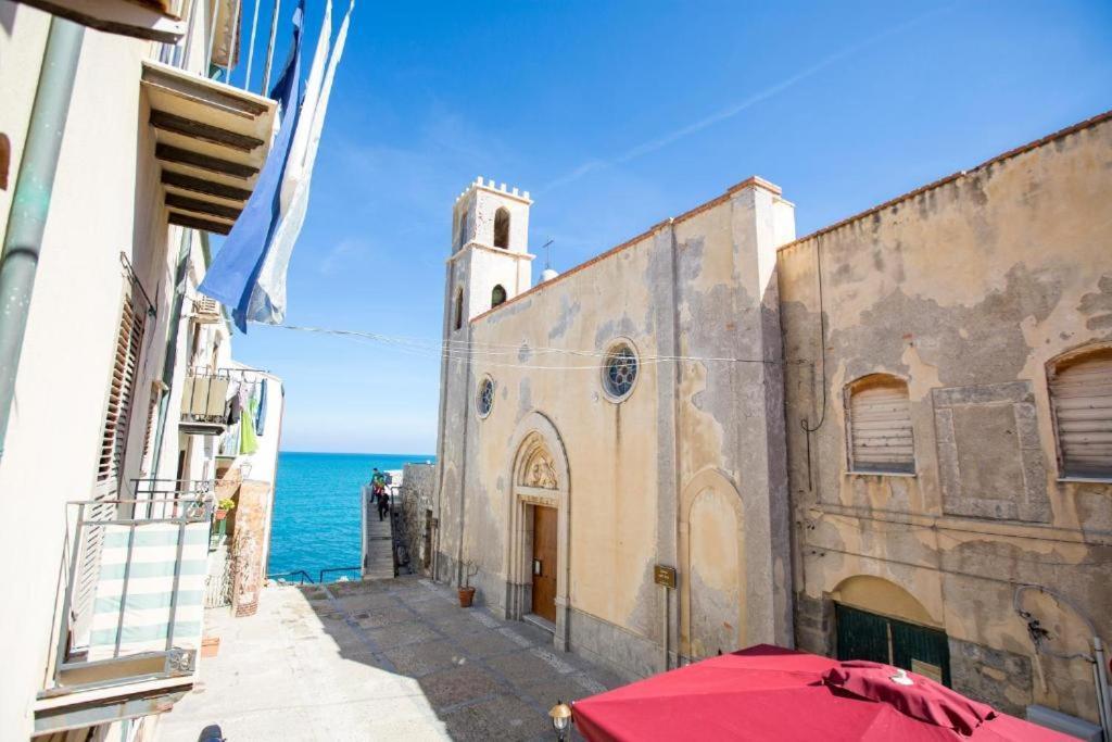 Апартаменты La Piazzetta Чефалу Экстерьер фото